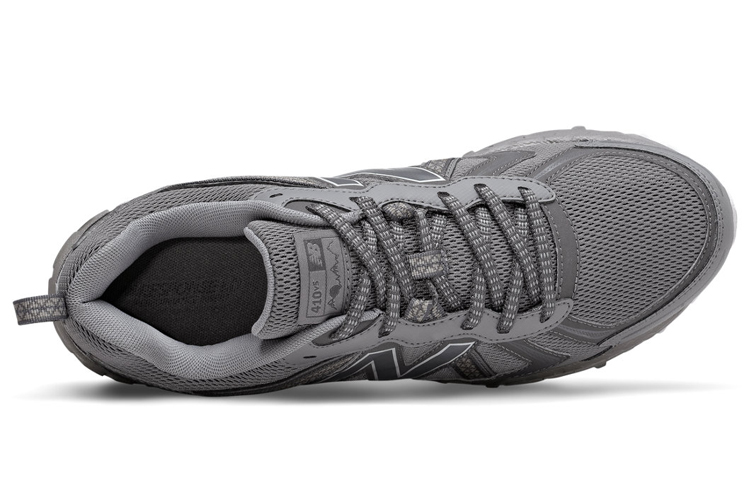 Lookbook New Balance NB 410 V5 低筒跑步鞋 男女兼用 灰色 2E寬