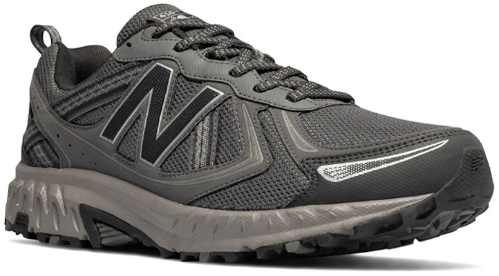 Kasut New Balance 410 v5 Kelabu MT410CC5 Lookbook Kasut New Balance 410 v5 Kelabu MT410CC5