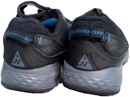 新百倫 NB 410 v7 低筒 跑步鞋 男款 太空黑 Shop 新百倫 NB 410 v7 低筒 跑步鞋 男款 太空黑