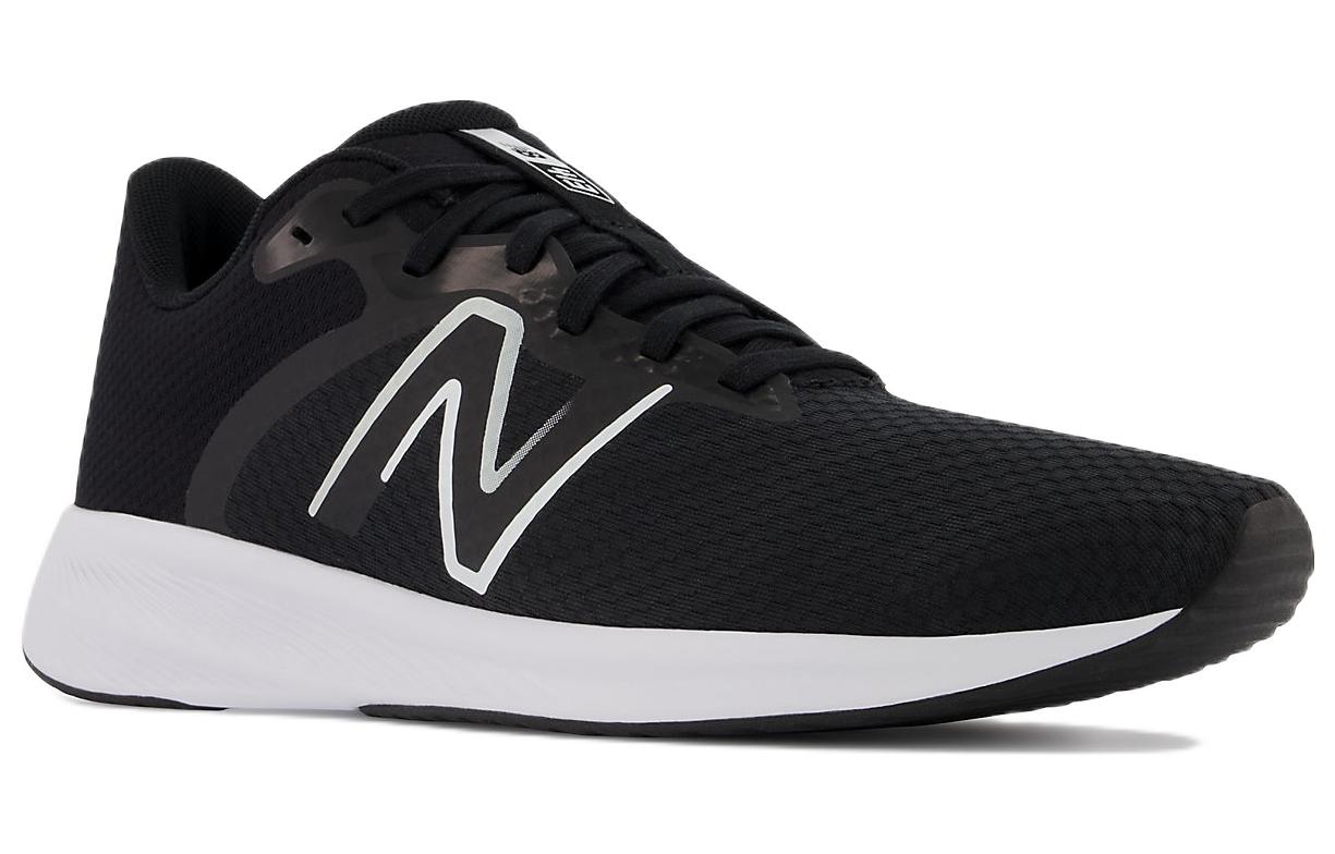 Lookbook 뉴발란스 413 v2 블랙 화이트 (New Balance 413 v2 Black White) M413LB2