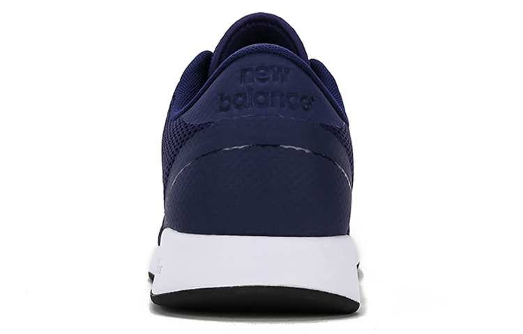 Lookbook 新百倫 420 重新設計款「海軍藍橙色」MRL420NP