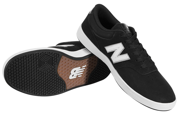 Shop New Balance 424 'Hitam Karbon' AM424NBW