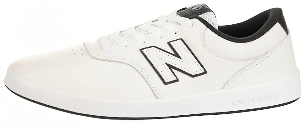 New Balance 424系列 休閒板鞋 白黑色 Buy New Balance 424系列 休閒板鞋 白黑色