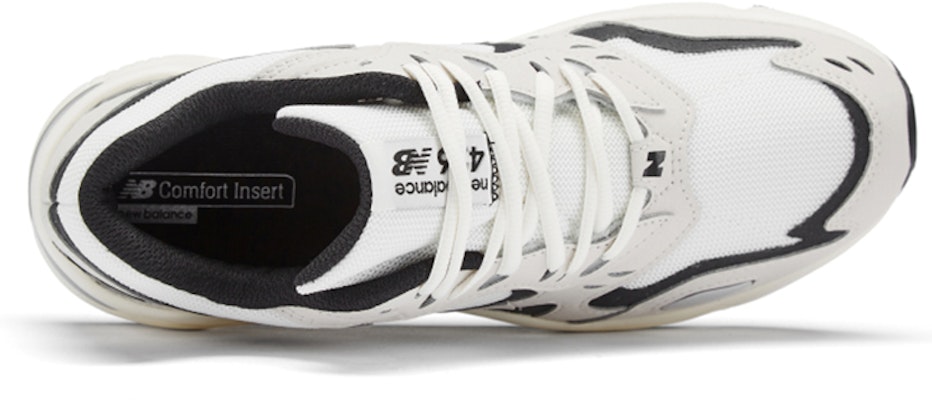 New Balance 426 'Crema Claro Blanco Negro' ML426WB1 Lookbook New Balance 426 'Crema Claro Blanco Negro' ML426WB1