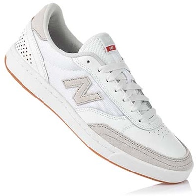 뉴발란스 440 시리즈 로우탑 캐주얼 스케이트보드화 화이트 NM440WWR Shop 뉴발란스 440 시리즈 로우탑 캐주얼 스케이트보드화 화이트 NM440WWR