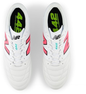 New Balance 442v2 Team 'White' MS42HWH2-2E Lookbook New Balance 442v2 Team 'White' MS42HWH2-2E