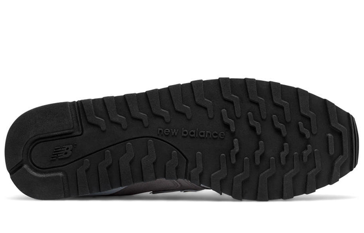 Shop New Balance 446 Low Cut 'Abu-abu' U446GN