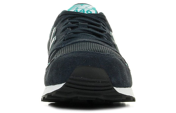 Lookbook New Balance 446系列 低幫跑步鞋 男女同款 黑綠色