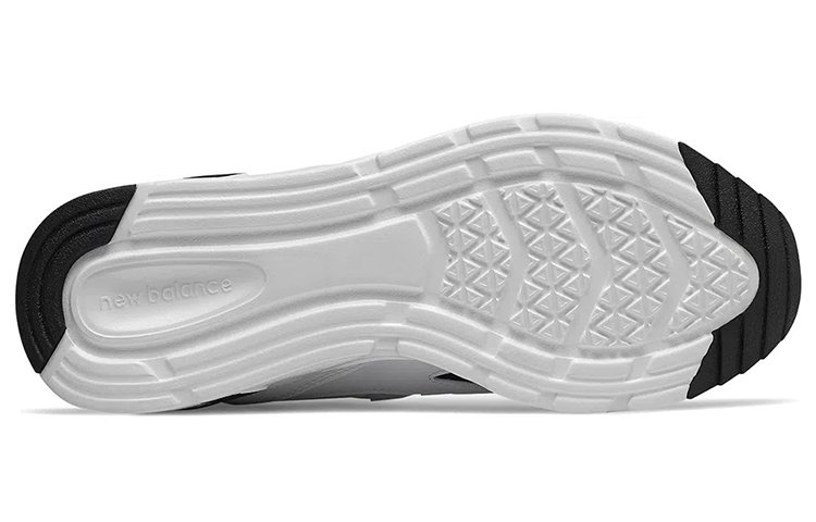 Shop New Balance 45X 白/黑 运动鞋 MS45XLB1