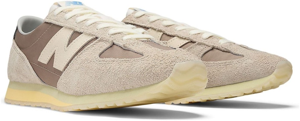 New Balance 471 'Grey Day 2025' Abu-Abu U471GR Lookbook New Balance 471 'Grey Day 2025' Abu-Abu U471GR