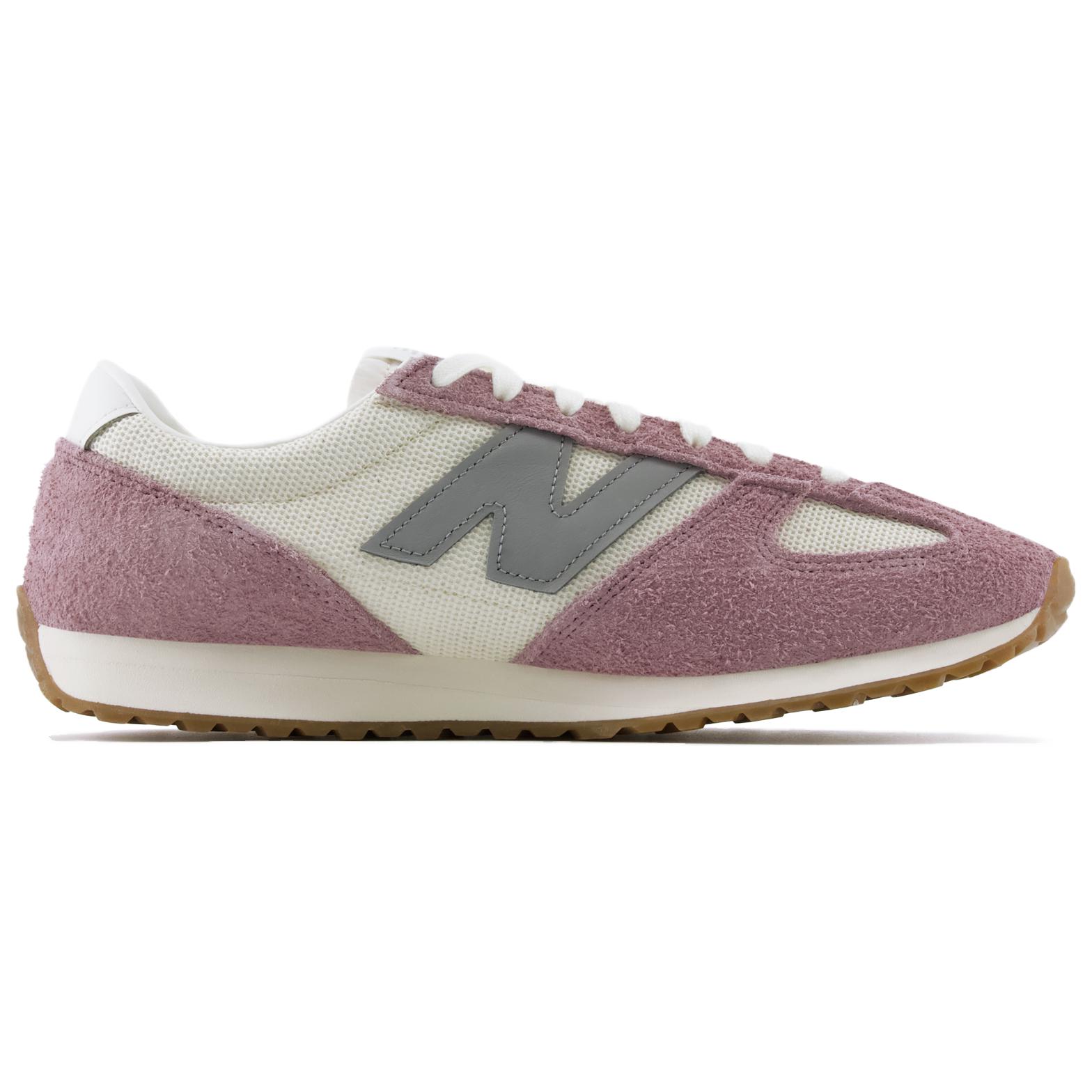 Lookbook New Balance 471 ''Leinen Ice Wine'' U471AL