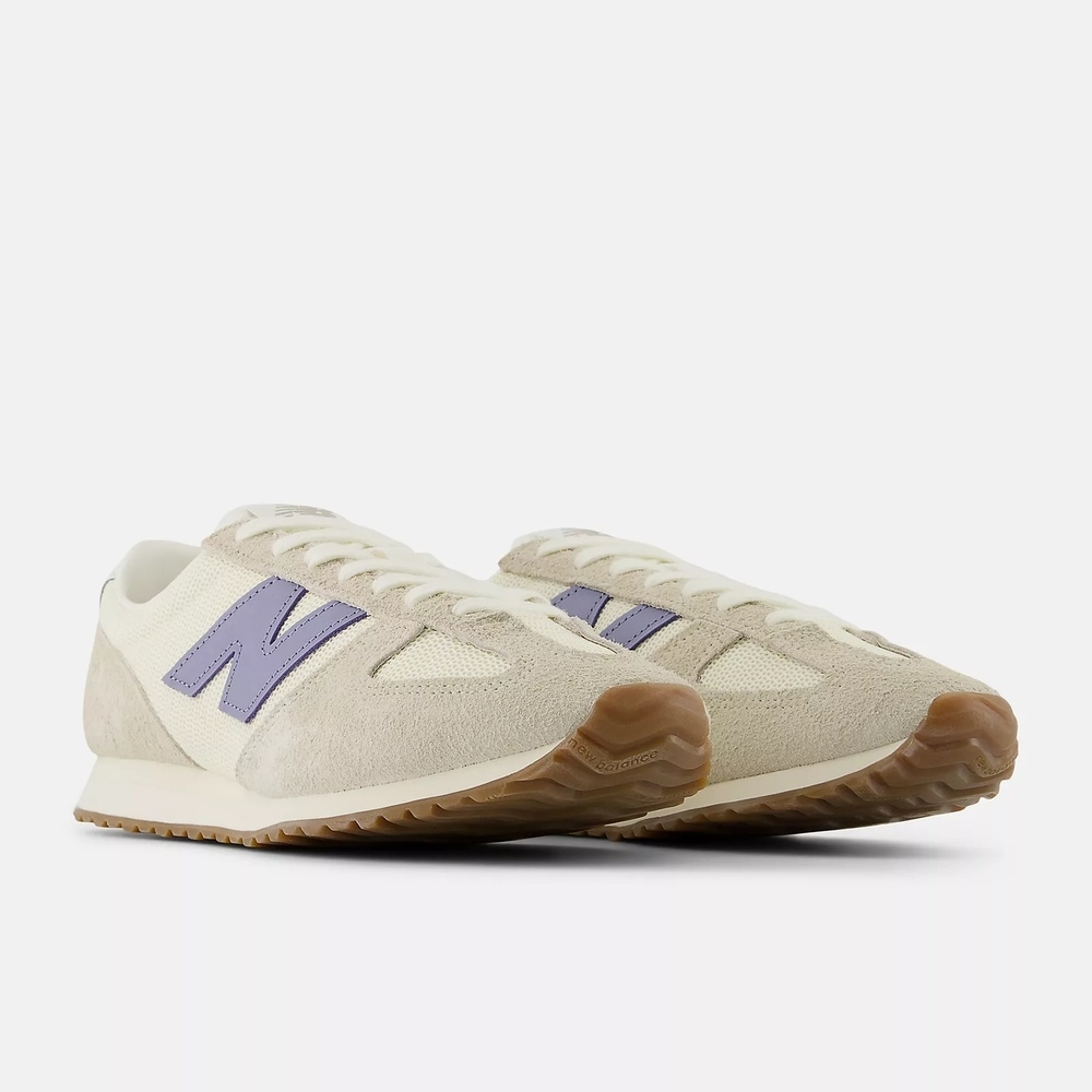 Shop New Balance 471 休閒鞋 U471AA-D