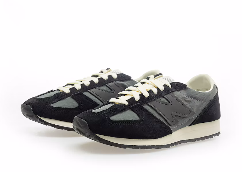 New Balance 471 Sneakers Edizione Classica U471AQ Lookbook New Balance 471 Sneakers Edizione Classica U471AQ