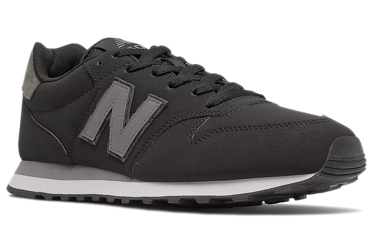 Lookbook New Balance 500 Klasik 'Hitam Perak' GM500WE1