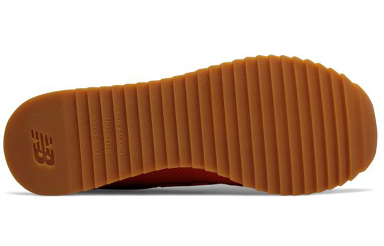 Shop New Balance 501系列 皮革 简約舒適 低筒跑步鞋 猩紅