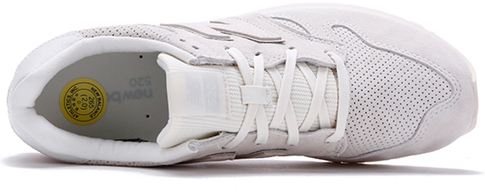 New Balance 520 Kasut Kelabu/Merah Jambu U520BD Lookbook New Balance 520 Kasut Kelabu/Merah Jambu U520BD