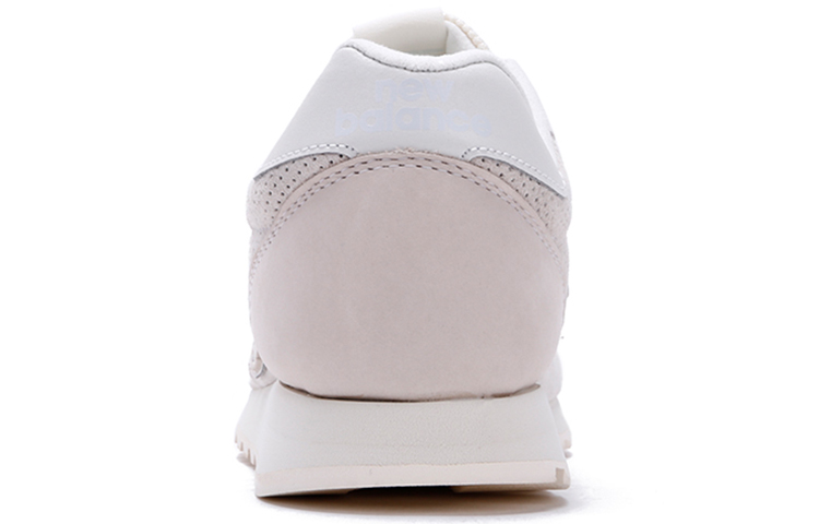 Shop New Balance 520 Zapatillas Gris/Rosa U520BD