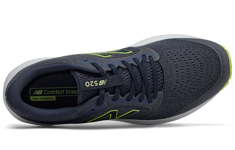 Lookbook 뉴발란스 520 v6 블랙/화이트/그린 (56 characters) M520LN6