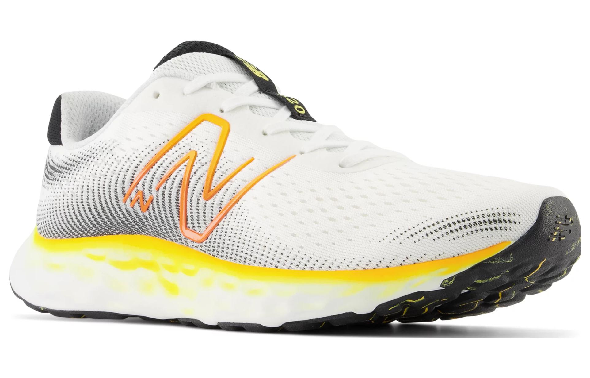 Lookbook 뉴발란스 520 V8 화이트 옐로 (New Balance 520 V8 White Yellow - shortened) M520MW8