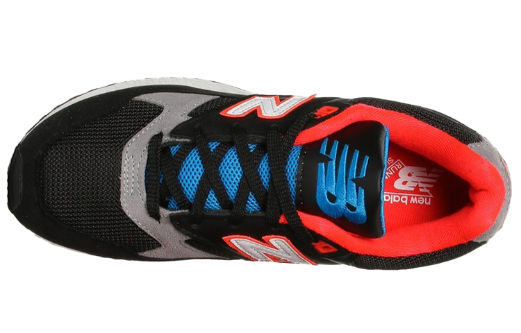 Lookbook ニューバランス530 黒ピンク青 M530BOA