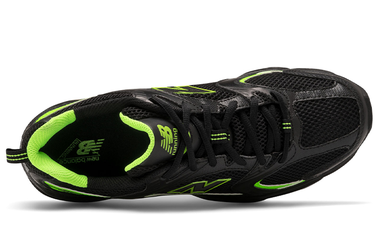 Lookbook New Balance 530 Verde Negro MR530ESA