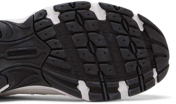 New Balance 530「灰色物質」MR530CB Details for New Balance 530「灰色物質」MR530CB