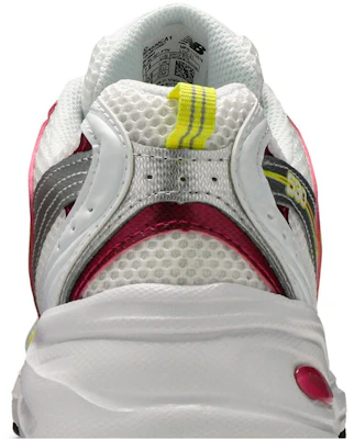 New Balance 530 'Hot Pink Sulphur Yellow' MR530CA1 Sizing New Balance 530 'Hot Pink Sulphur Yellow' MR530CA1