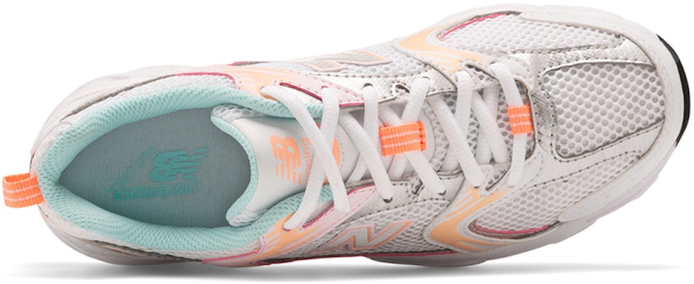 ニューバランス530 "白/ジンジャーピンク" MR530ESD Lookbook ニューバランス530 "白/ジンジャーピンク" MR530ESD