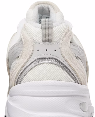 New Balance 530 'Sea Salt' MR530CE Sizing New Balance 530 'Sea Salt' MR530CE