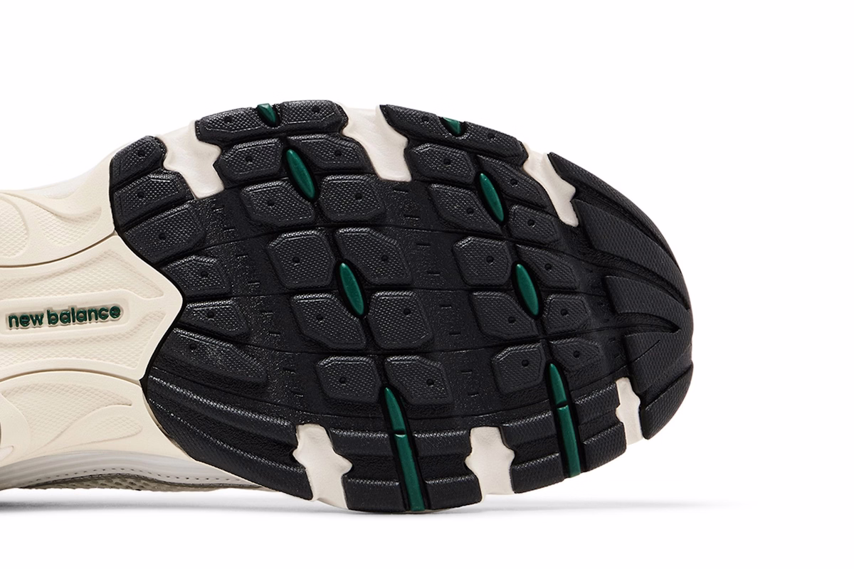 New Balance 530 'Sea Salt Marsh Green'