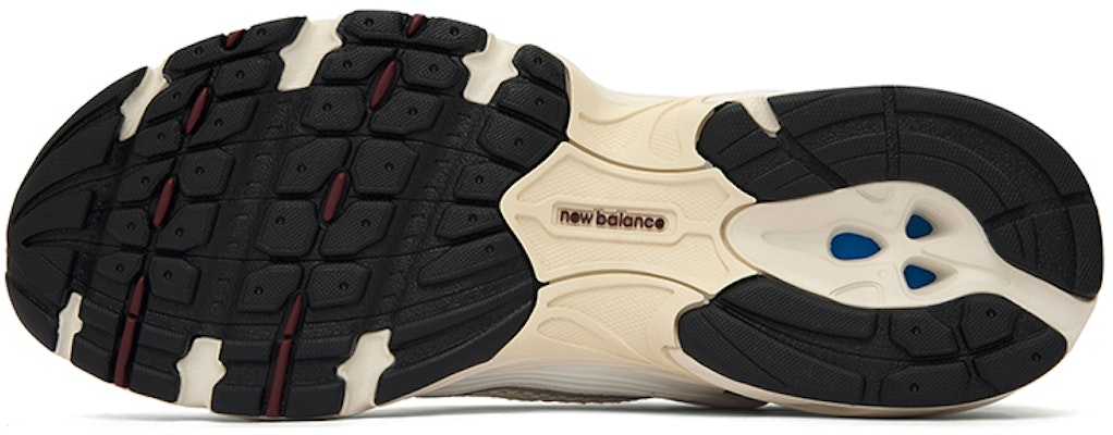 New Balance 530 'Sea Salt Mercury Red' MR530SZ Sizing New Balance 530 'Sea Salt Mercury Red' MR530SZ