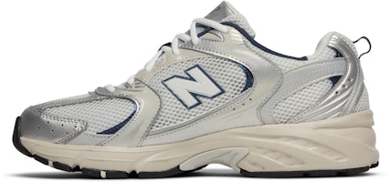 New Balance 530 '钢灰' 运动鞋 MR530KA Lookbook New Balance 530 '钢灰' 运动鞋 MR530KA