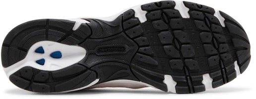 新百伦 530 '石粉' MR530CF Shop 新百伦 530 '石粉' MR530CF