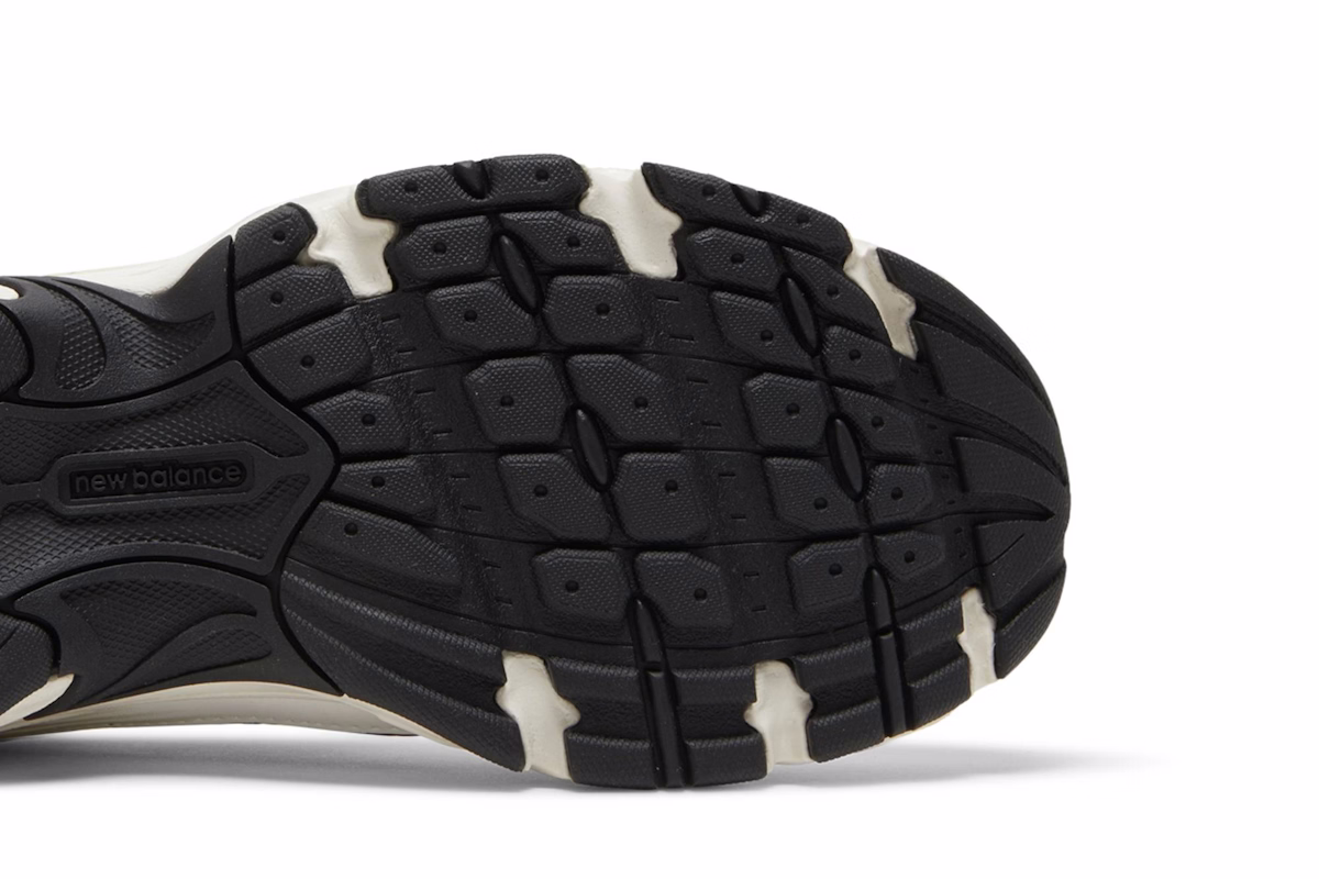 New Balance 530 'White Light Gold'