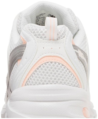 New Balance 530 'Putih Merah Muda' MR530ECP Sizing New Balance 530 'Putih Merah Muda' MR530ECP