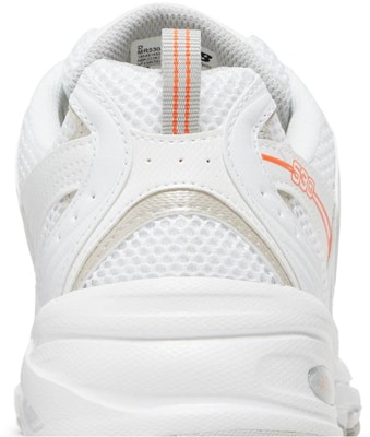 New Balance 530 'Putih Oranye' MR530AC Sizing New Balance 530 'Putih Oranye' MR530AC