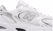 Lookbook New Balance 530 ''Bianco Argento Metallico'' MR530AD