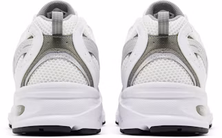 Sizing New Balance 530 ''Weiß Silber Metallic'' MR530AD
