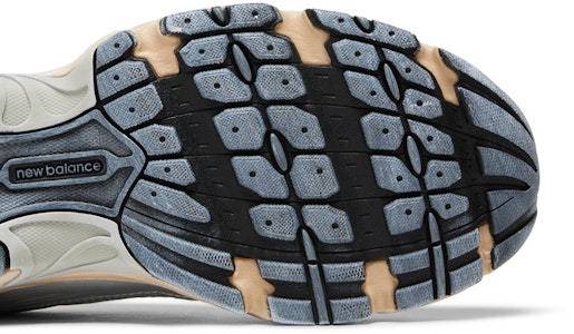 新百伦 530 '白银色金属' MR530VS Purchase 新百伦 530 '白银色金属' MR530VS