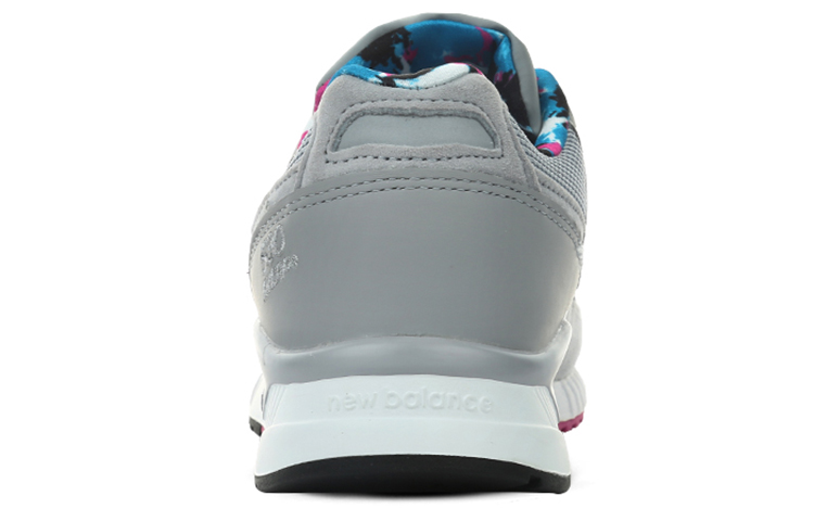 Shop ニューバランス 530 グレー M530WNC