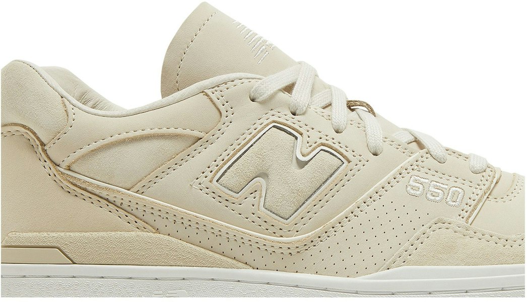New Balance 550 '輕奶茶' BB550IBA Lookbook New Balance 550 '輕奶茶' BB550IBA
