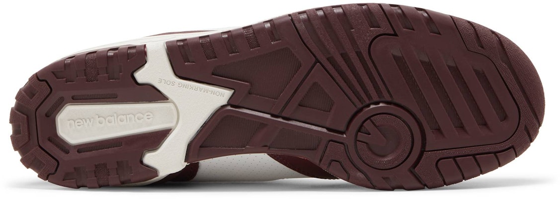 New Balance 550 'Putih Burgundy' BB550BZ1 Shop New Balance 550 'Putih Burgundy' BB550BZ1