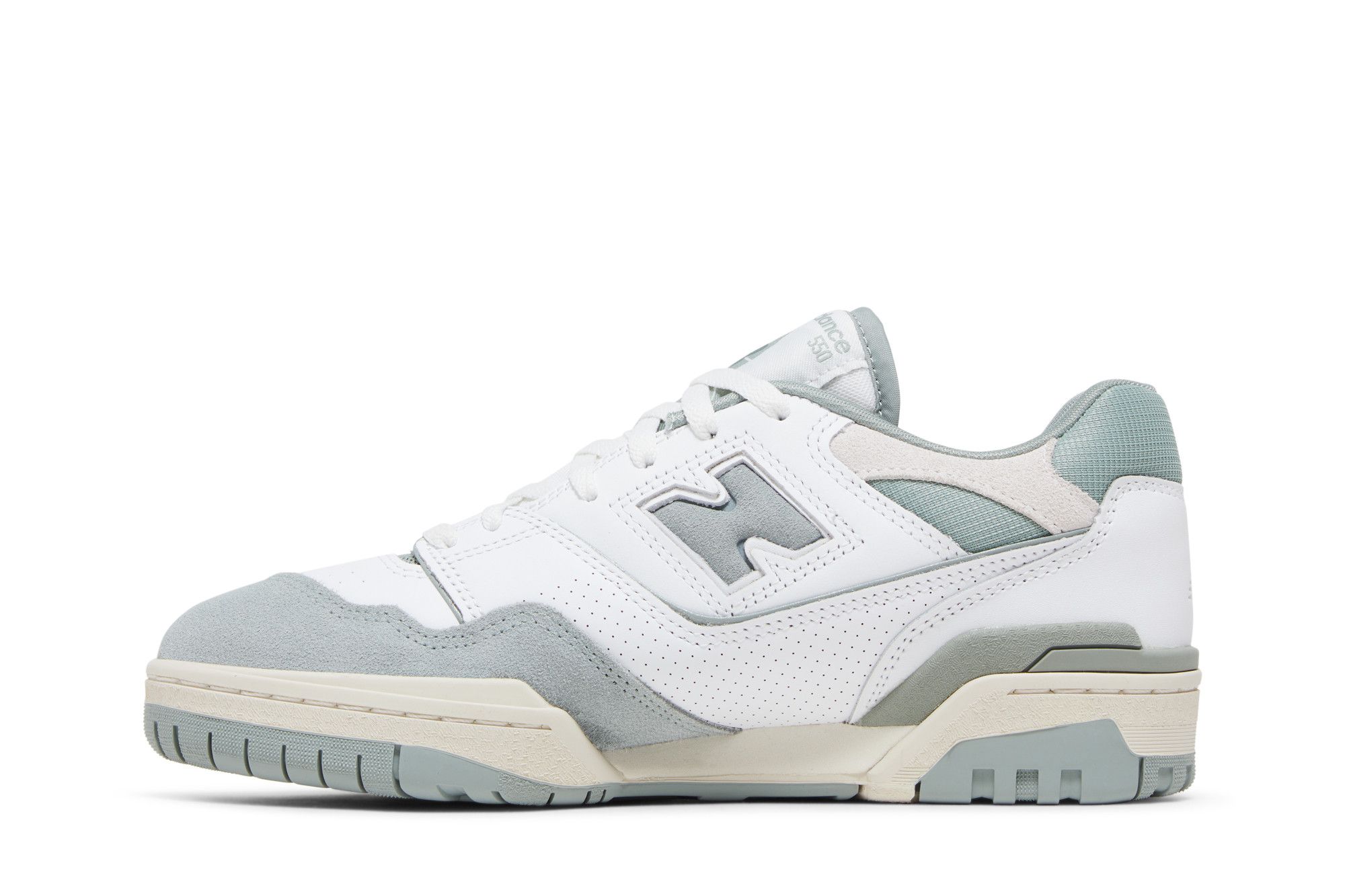 Lookbook New Balance 550 ''Bianco Ginepro'' BB550NED