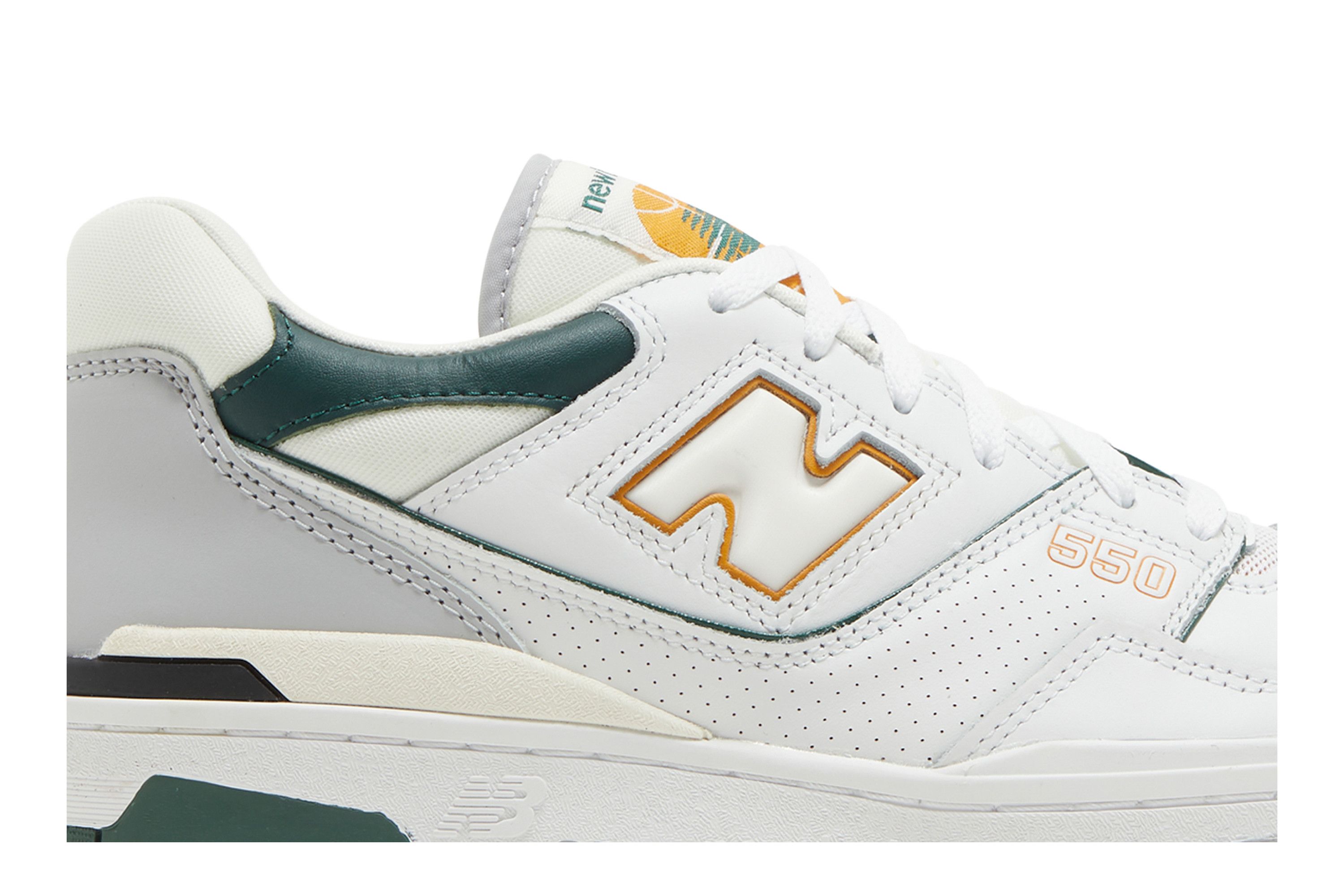 Lookbook New Balance 550 'White Nightwatch Green' BB550PWC
