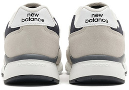 New Balance NB 570 防滑輕便 低筒 慢跑鞋 男女同款 米白黑 d寬 Shop New Balance NB 570 防滑輕便 低筒 慢跑鞋 男女同款 米白黑 d寬