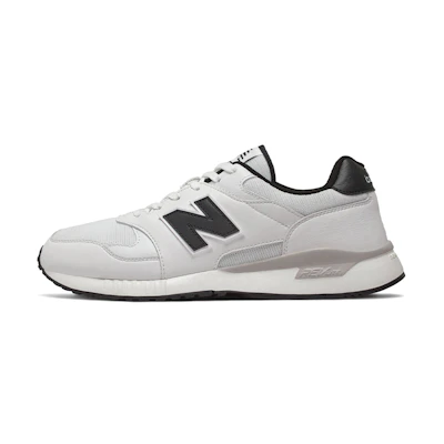 NB 570 Series Retro White