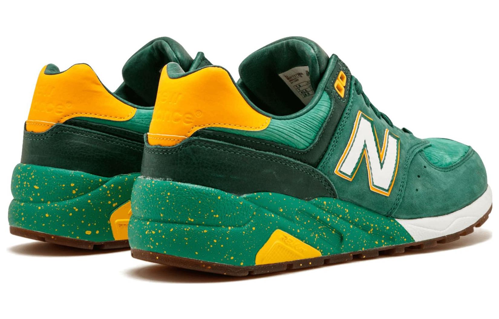 Lookbook New Balance 572 Burn Rubber Vernors MRT572BR