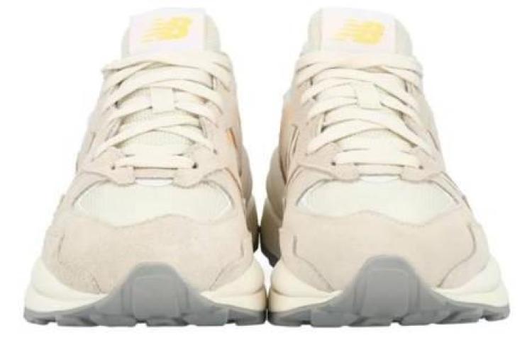 NB 5740 'Light Brown Suede' 圖 2