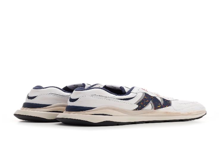 Sizing 新百伦5740 '白色' M5740FD1WHITE