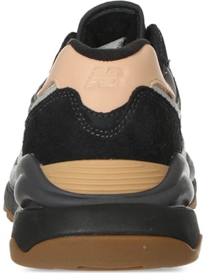 New Balance NB 574 流行舒適 減震防滑 低筒 跑步鞋 男款 黑灰 Shop New Balance NB 574 流行舒適 減震防滑 低筒 跑步鞋 男款 黑灰